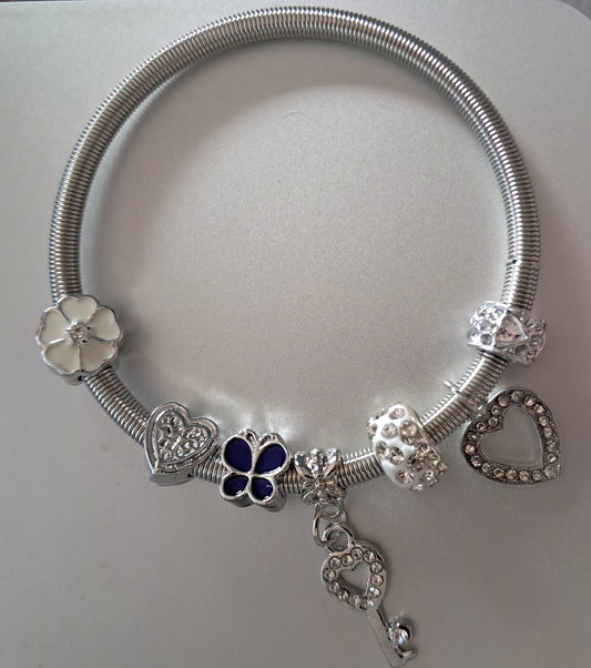 Charm Bracelet Queen of Diamonds