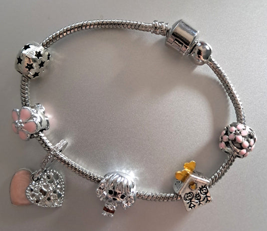 New Baby Charm Bracelet Queen of Diamonds